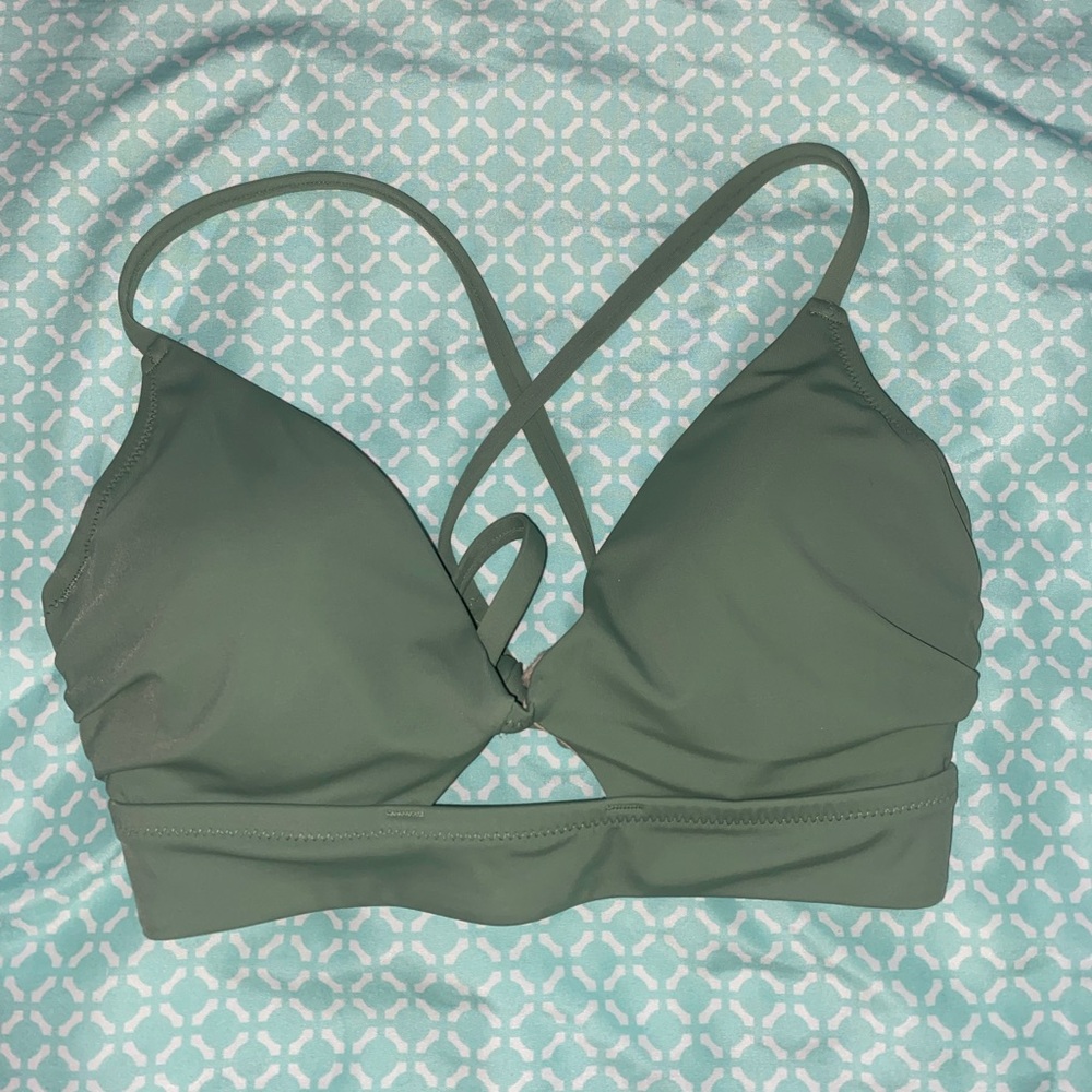 Shade & Shore green bikini top